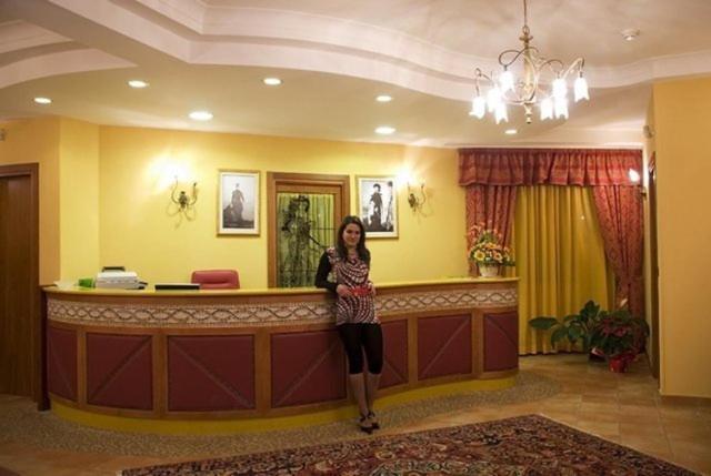 Hotel Duca Di Calabria Serra San Bruno Dış mekan fotoğraf